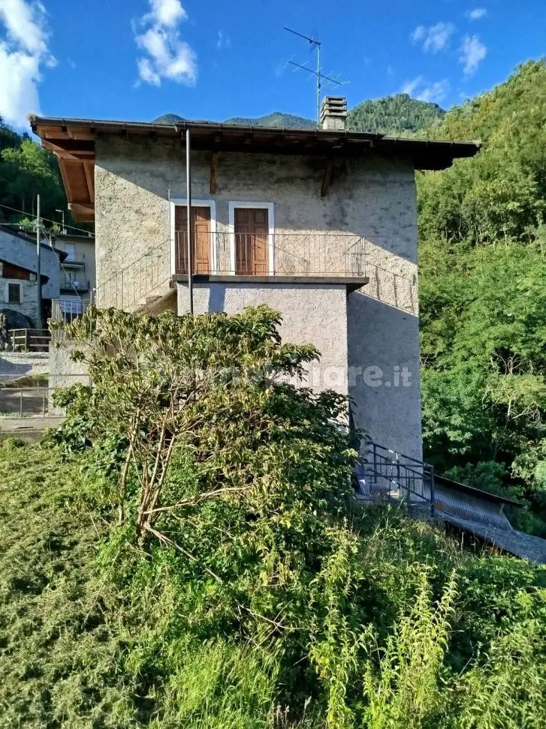 Rustico - Casale in vendita a Castione Andevenno