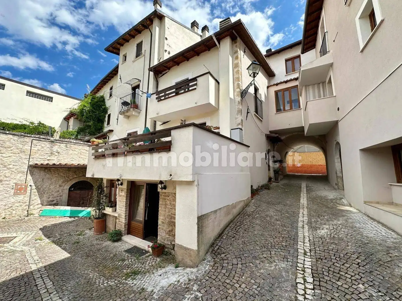 Casa indipendente in vendita a San Demetrio Ne' Vestini