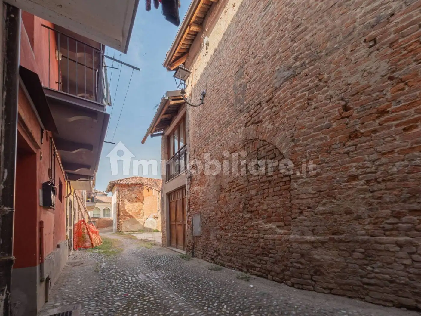 Casa indipendente in vendita a Castello di Annone