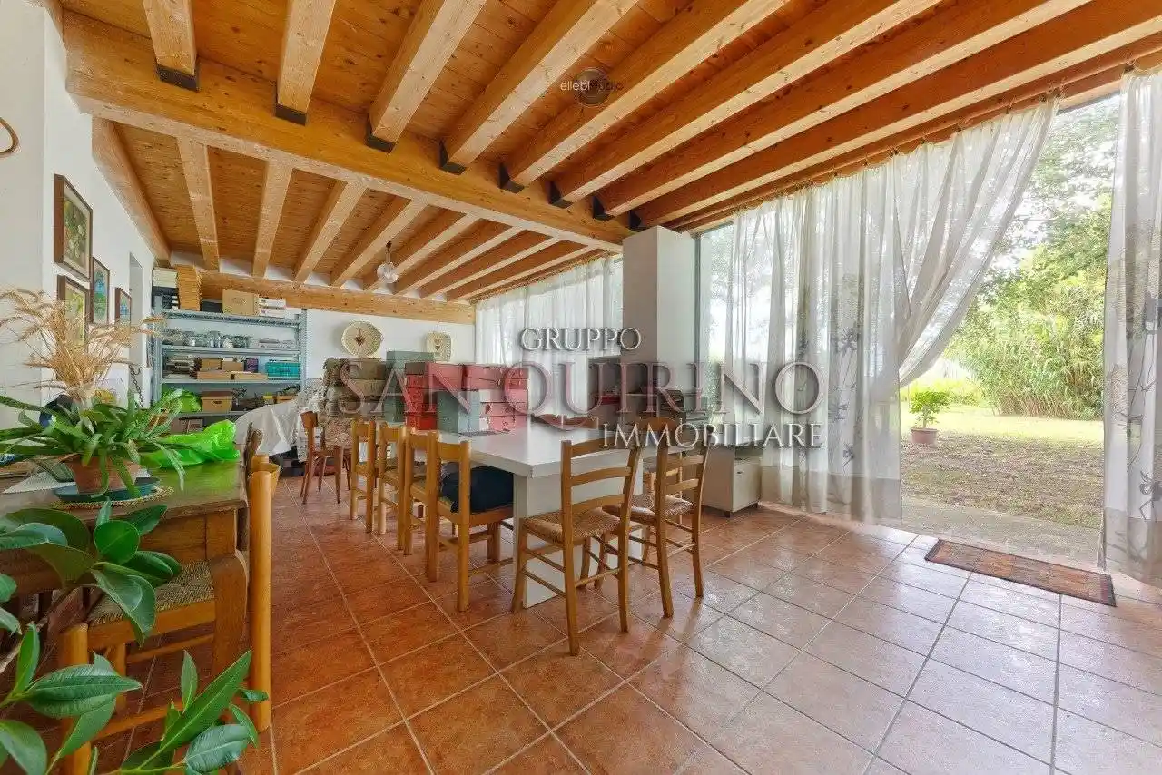 Villa in vendita a Commessaggio