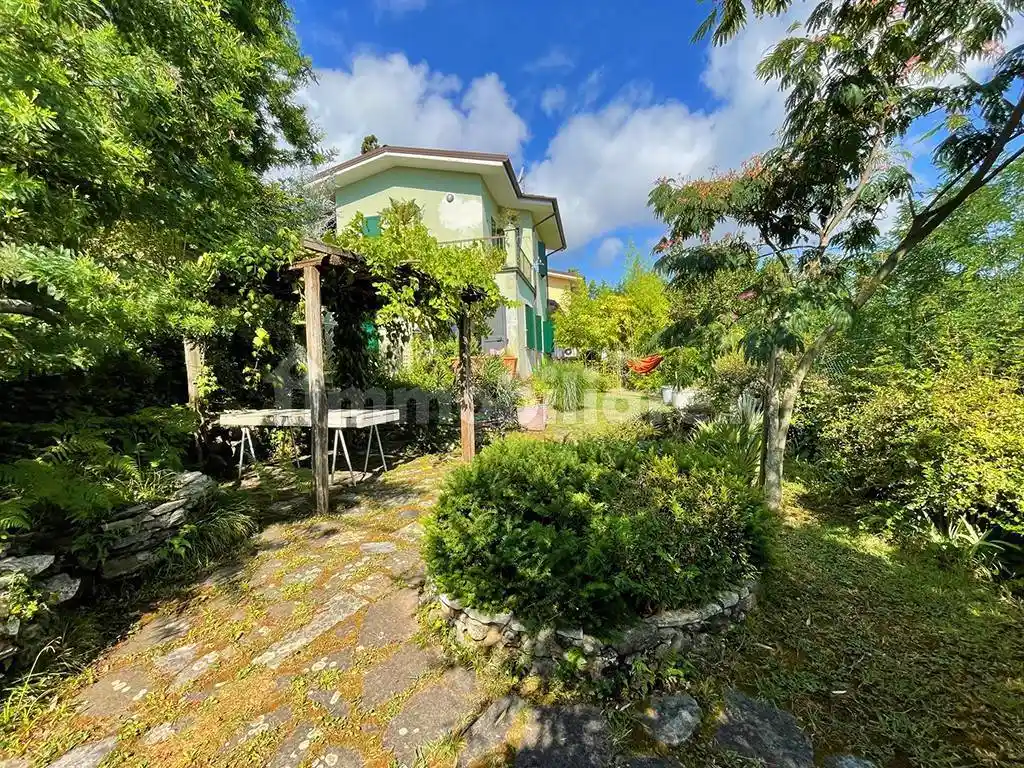 Appartamento in vendita a Ameglia