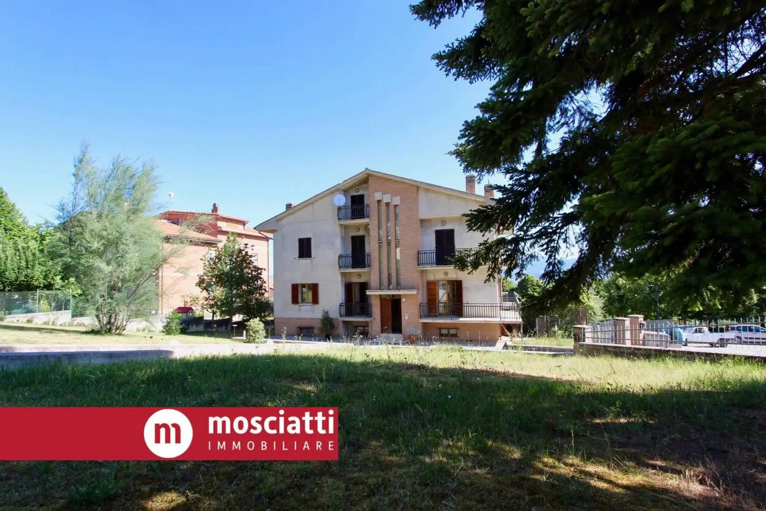 Appartamento in vendita a Pioraco