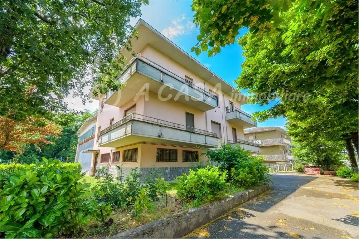 Appartamento in vendita a Fornovo di Taro