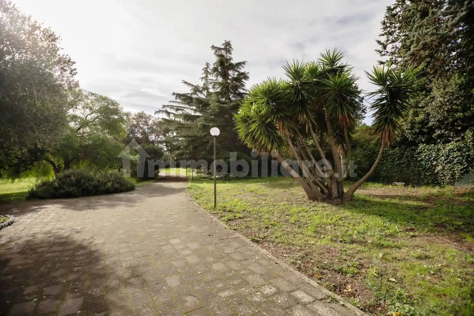 Villa unifamiliare via Bernardino Bolasco, Castel di Guido, Roma - foto 4