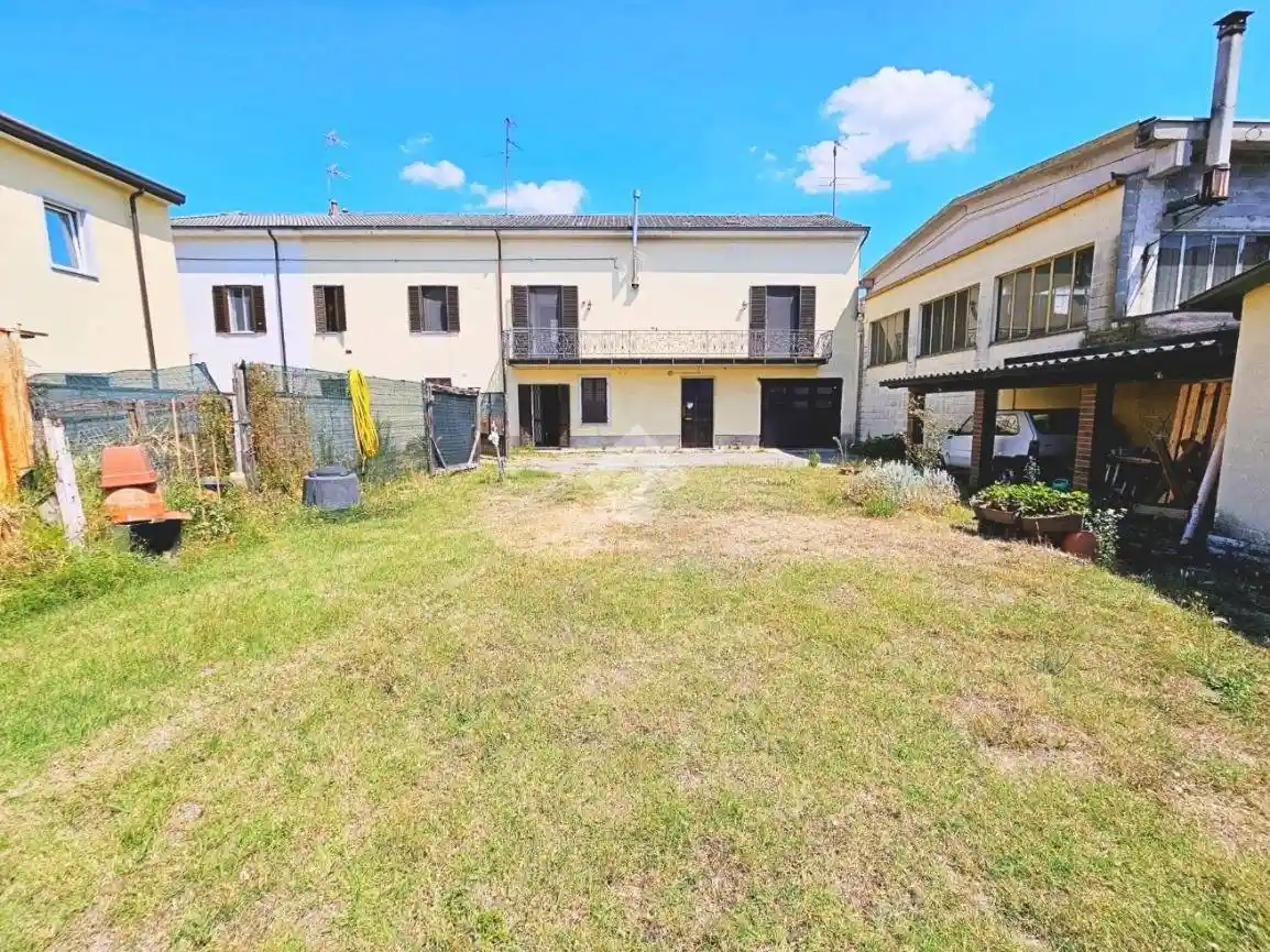 Terratetto plurifamiliare via Giacomo Matteotti di cascinagrossa 41, Cascinagrossa, Alessandria - foto 2