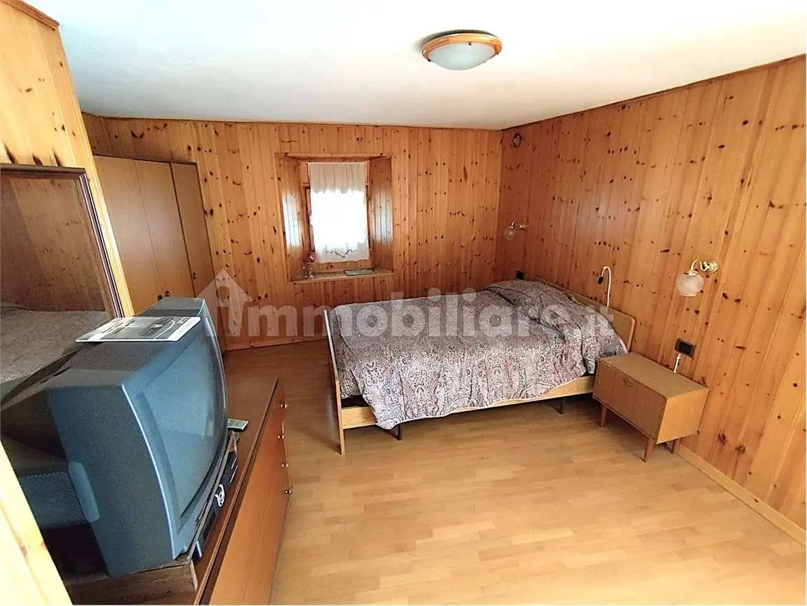 Casa indipendente in vendita a Champdepraz