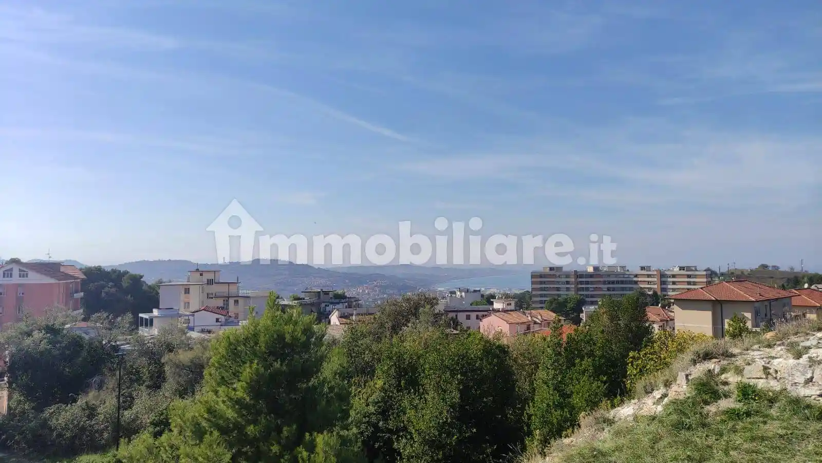 Villa bifamiliare via di Pietralacroce, Pietralacroce, Ancona - foto 2