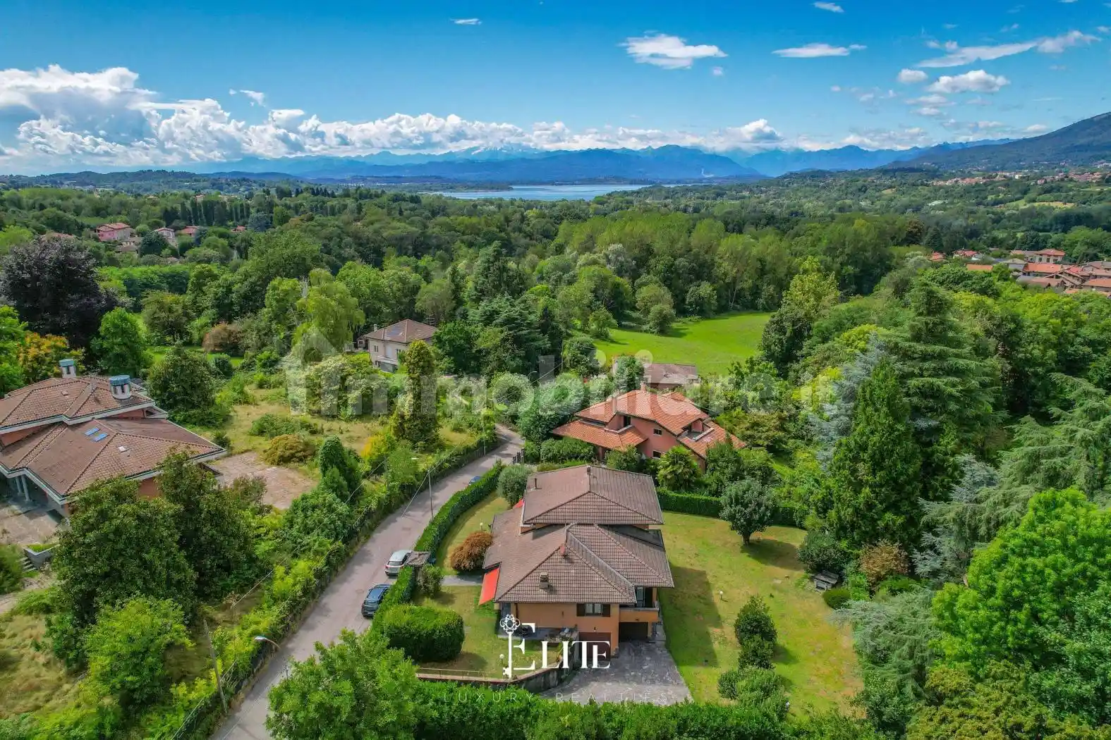 Villa unifamiliare via Novellina 111, Cartabbia, Varese - foto 2