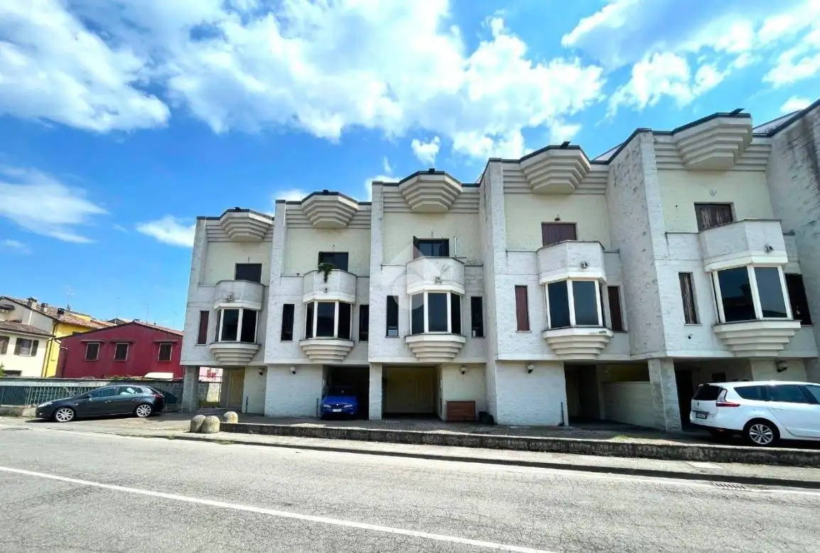 Villetta a schiera in vendita a Cremona