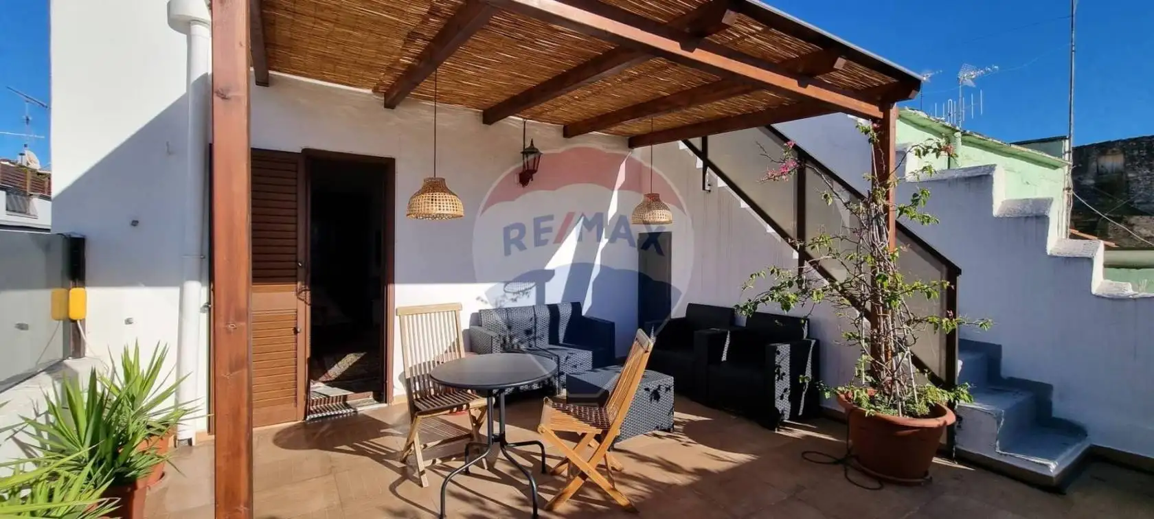 Casa indipendente in affitto a Turi