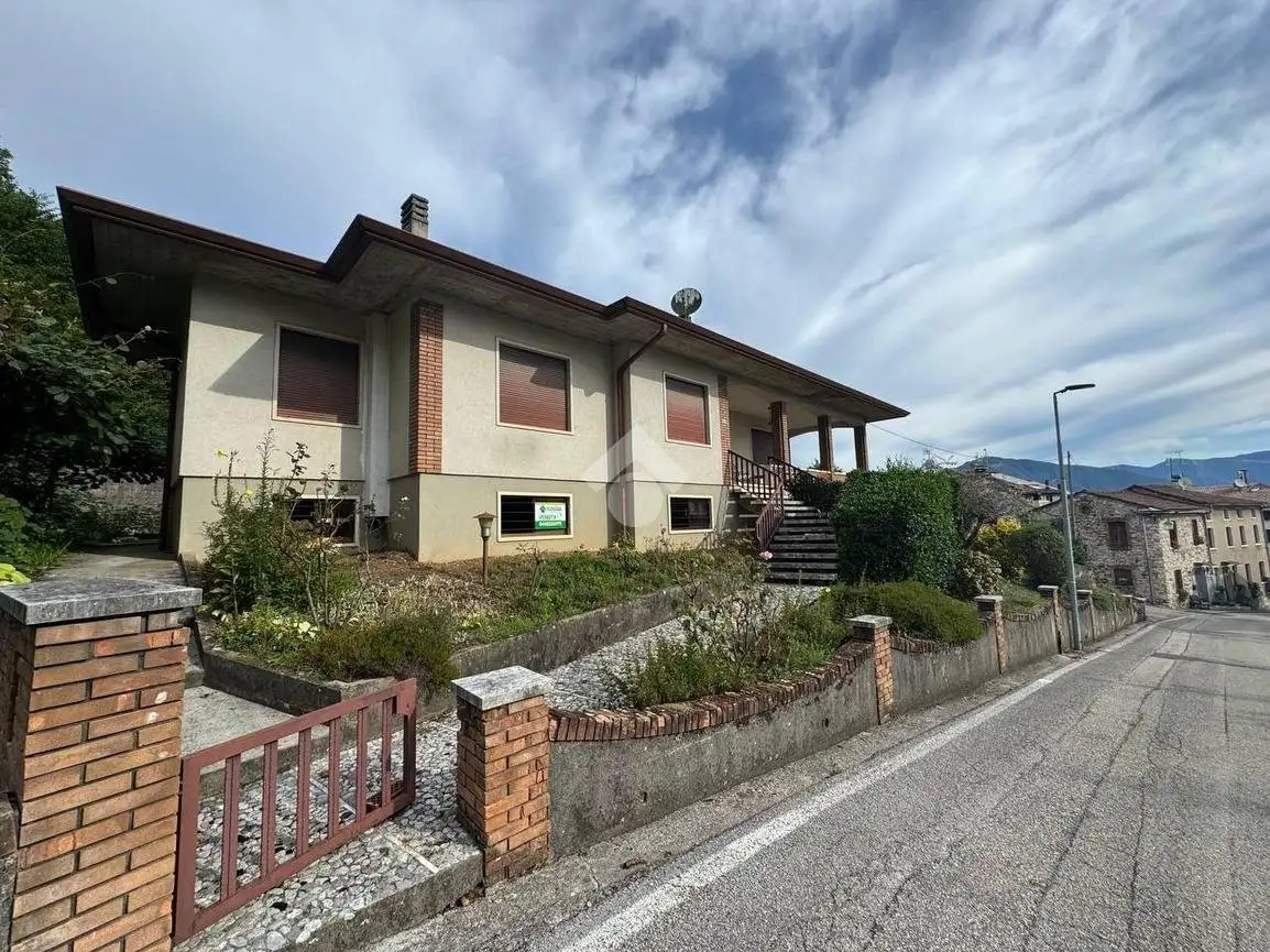 Villa in vendita a San Vito di Leguzzano