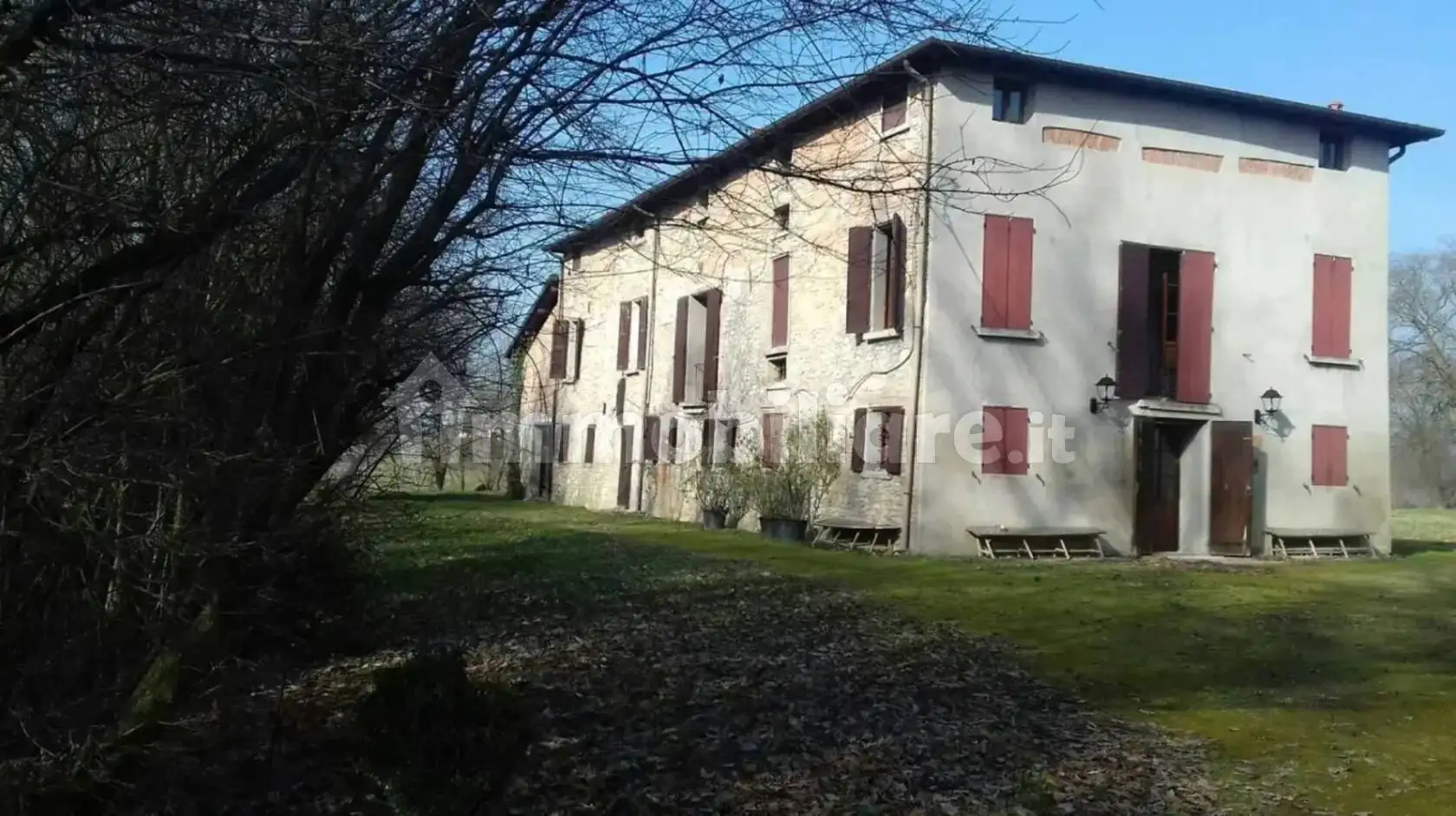 Rustico - Casale in vendita a Reggio Emilia