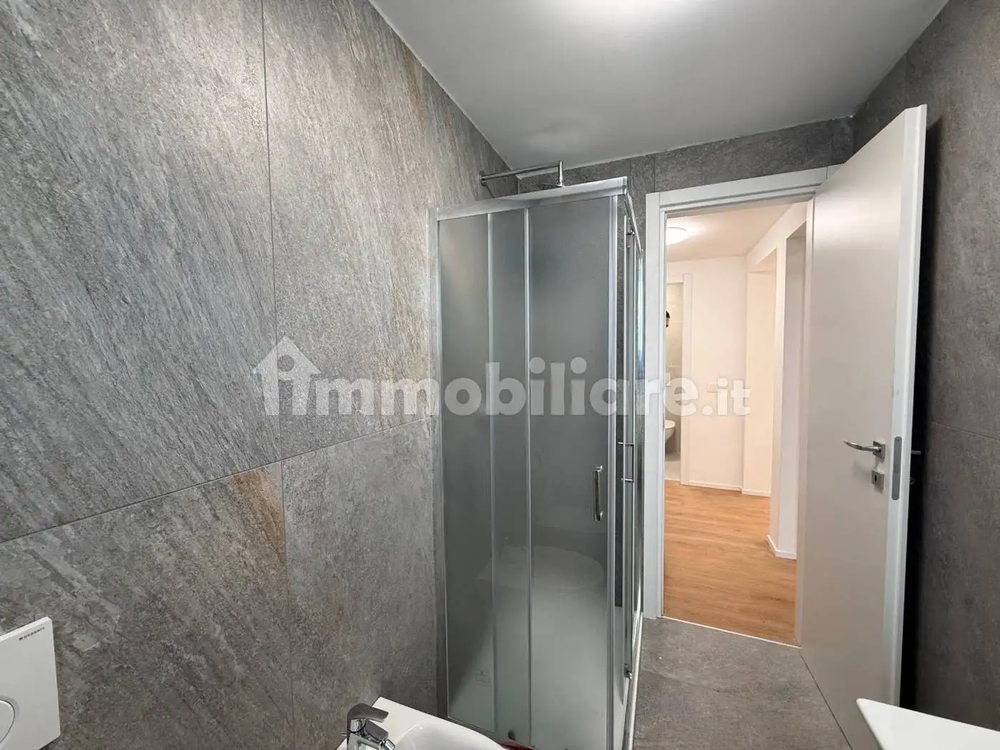 Quadrilocale corso Fratelli Fusina, Campione d'Italia - foto 3