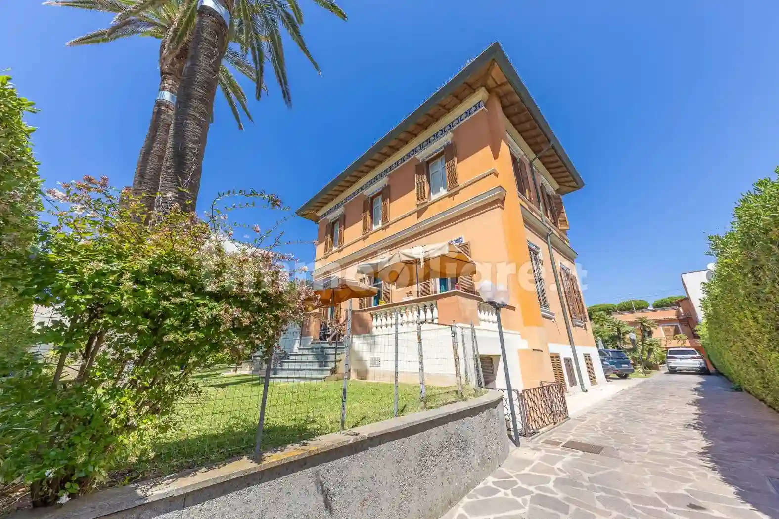 Palazzo - Edificio - foto 2