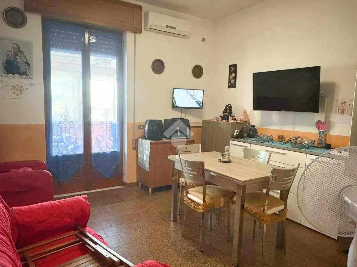 Trilocale via Papa Giovanni XXIII 34, Centro, Botricello - foto 4