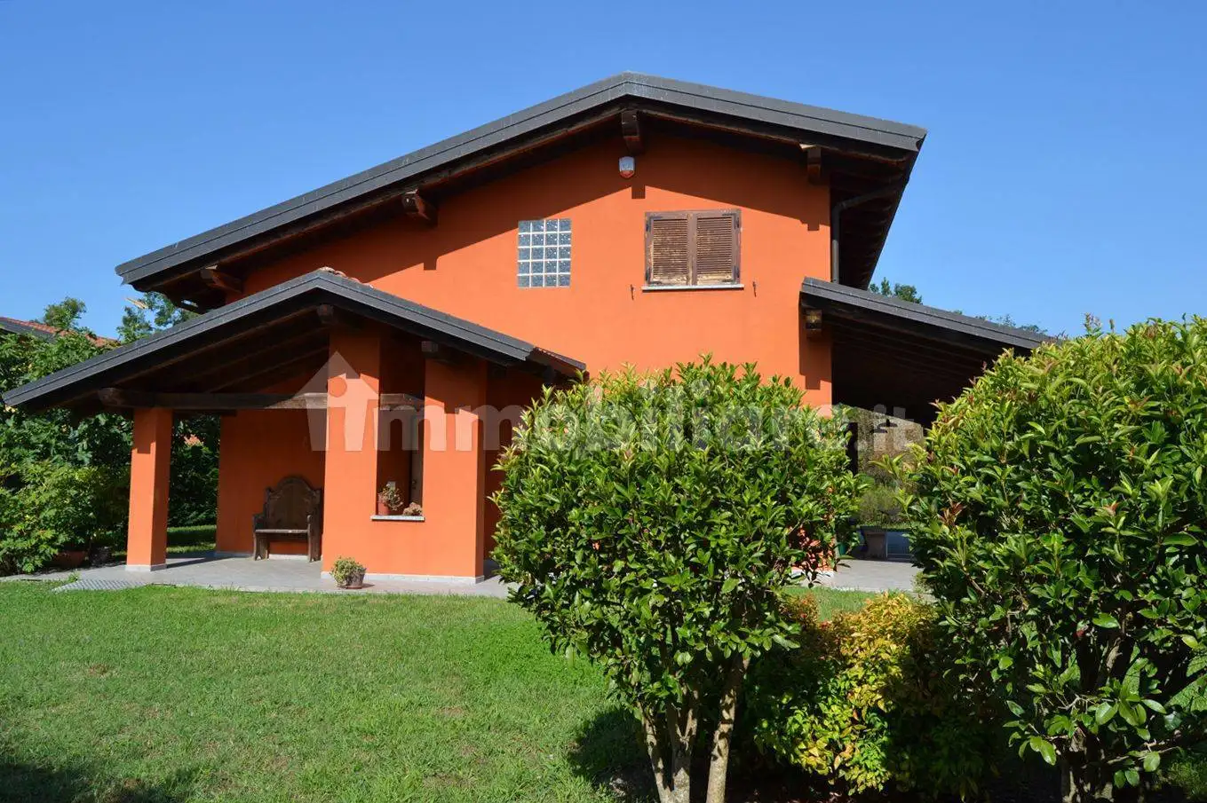 Villa in vendita a Villanova Biellese