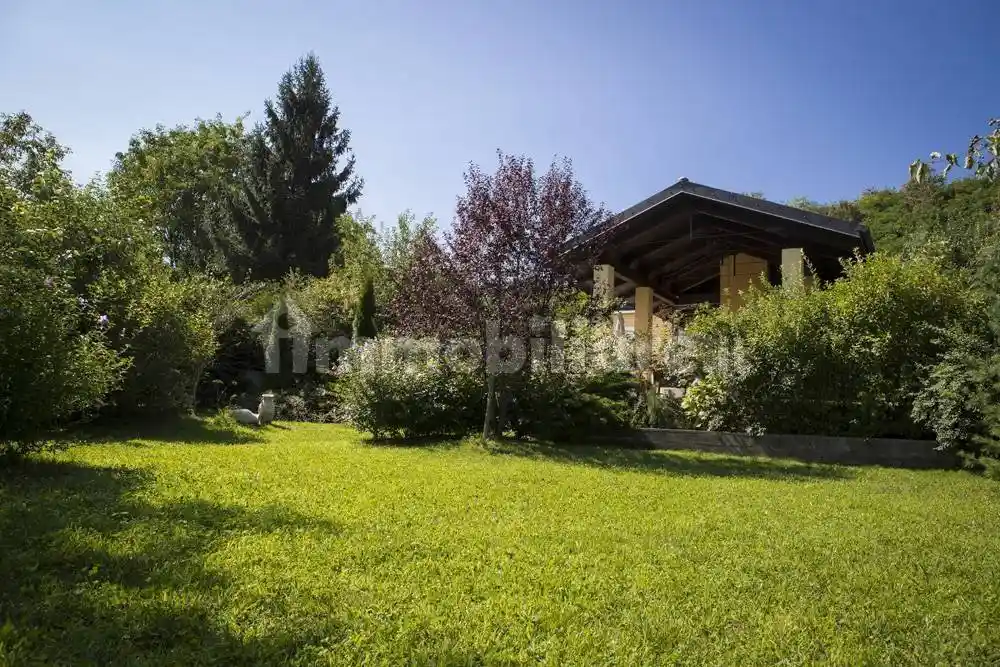 Villa in vendita a Rivarossa