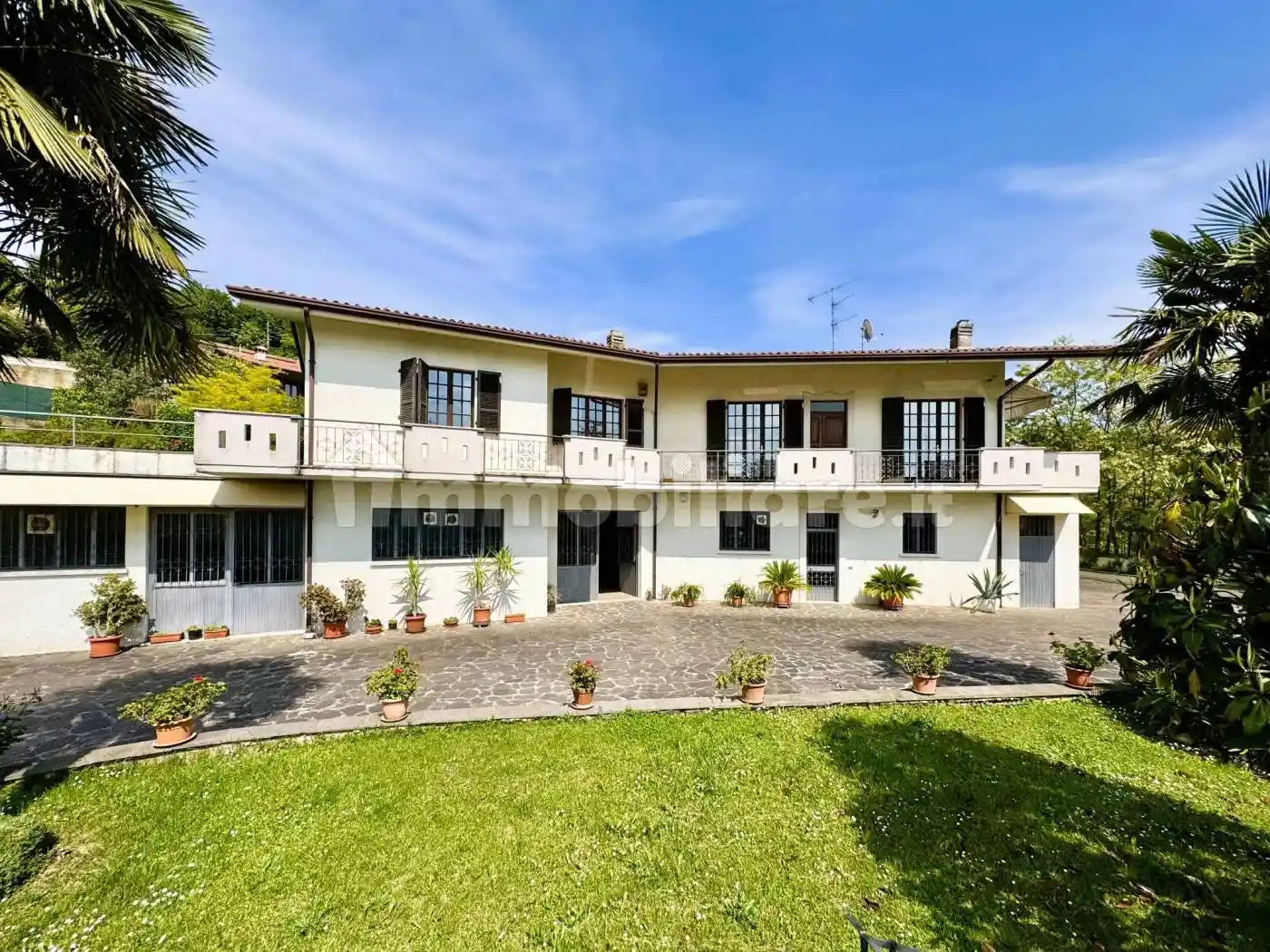 Villa in vendita a Serle