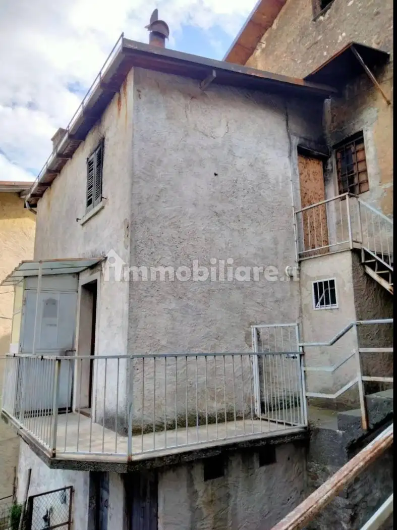 Casa indipendente in vendita a Premana
