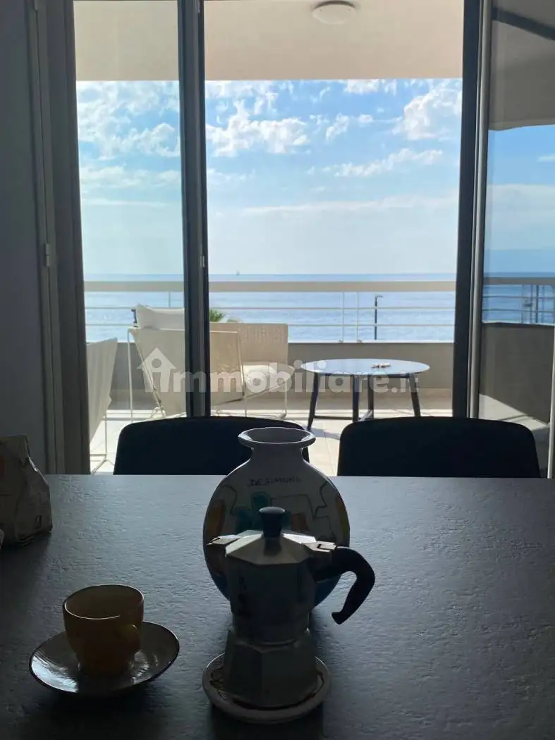 Appartamento in vendita a Furci Siculo