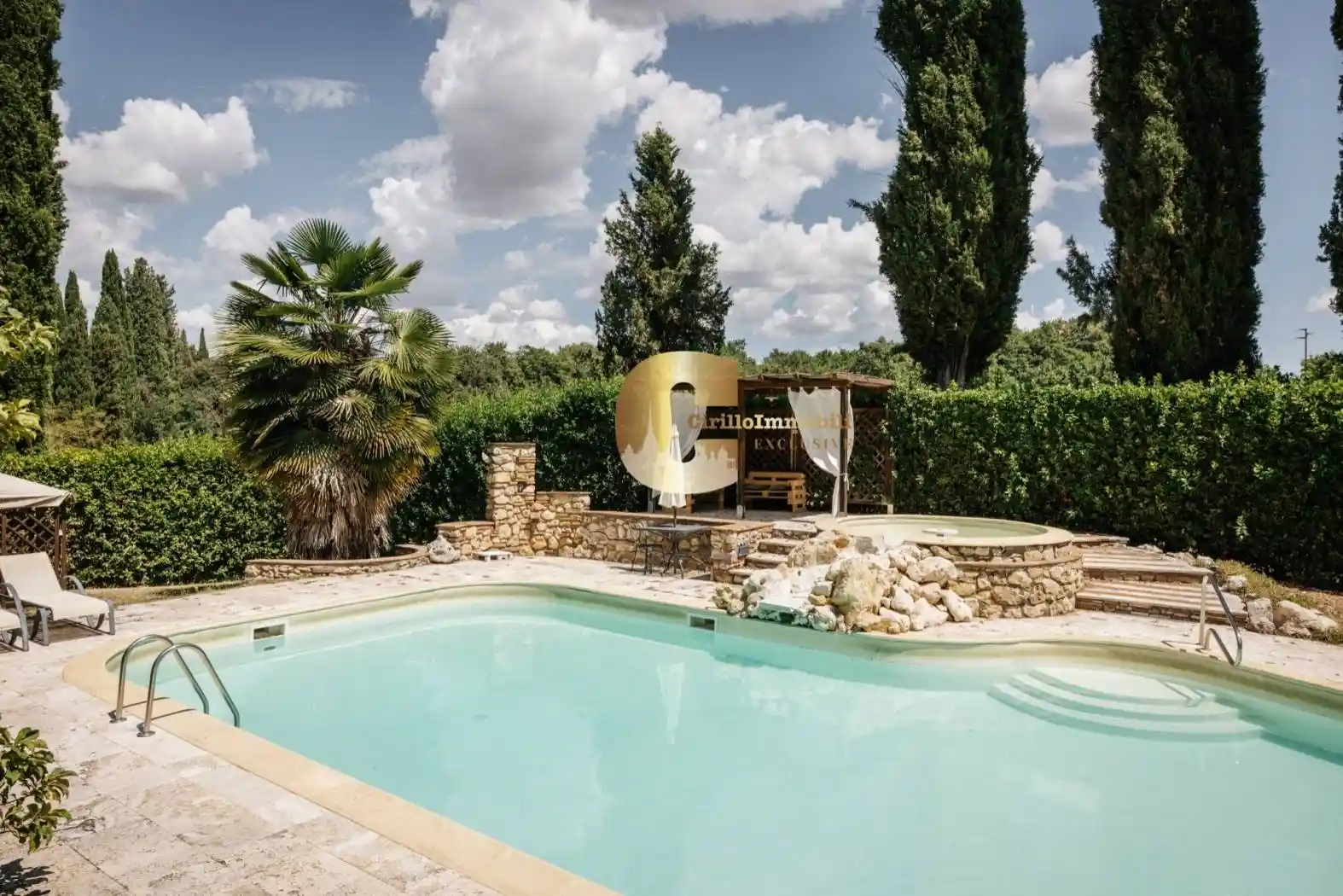 Villa in vendita a Sinalunga