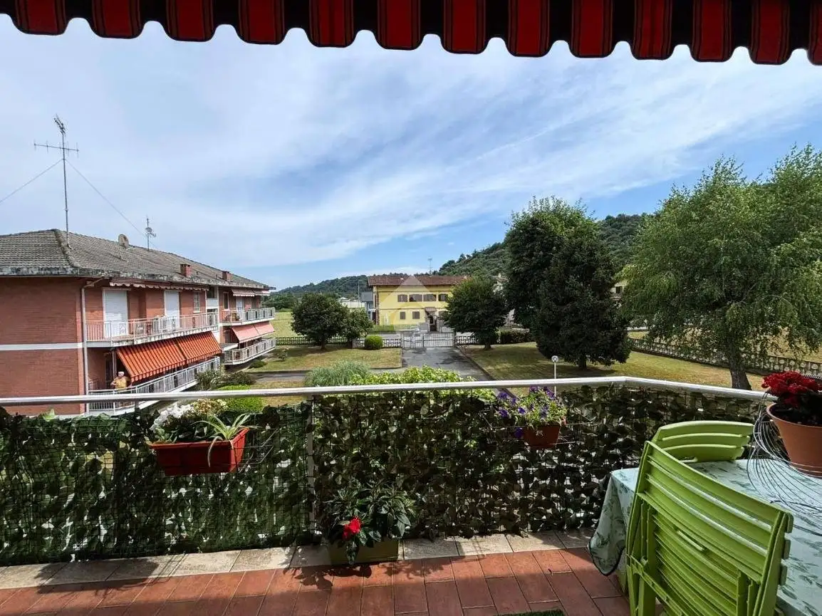 Appartamento in vendita a Front