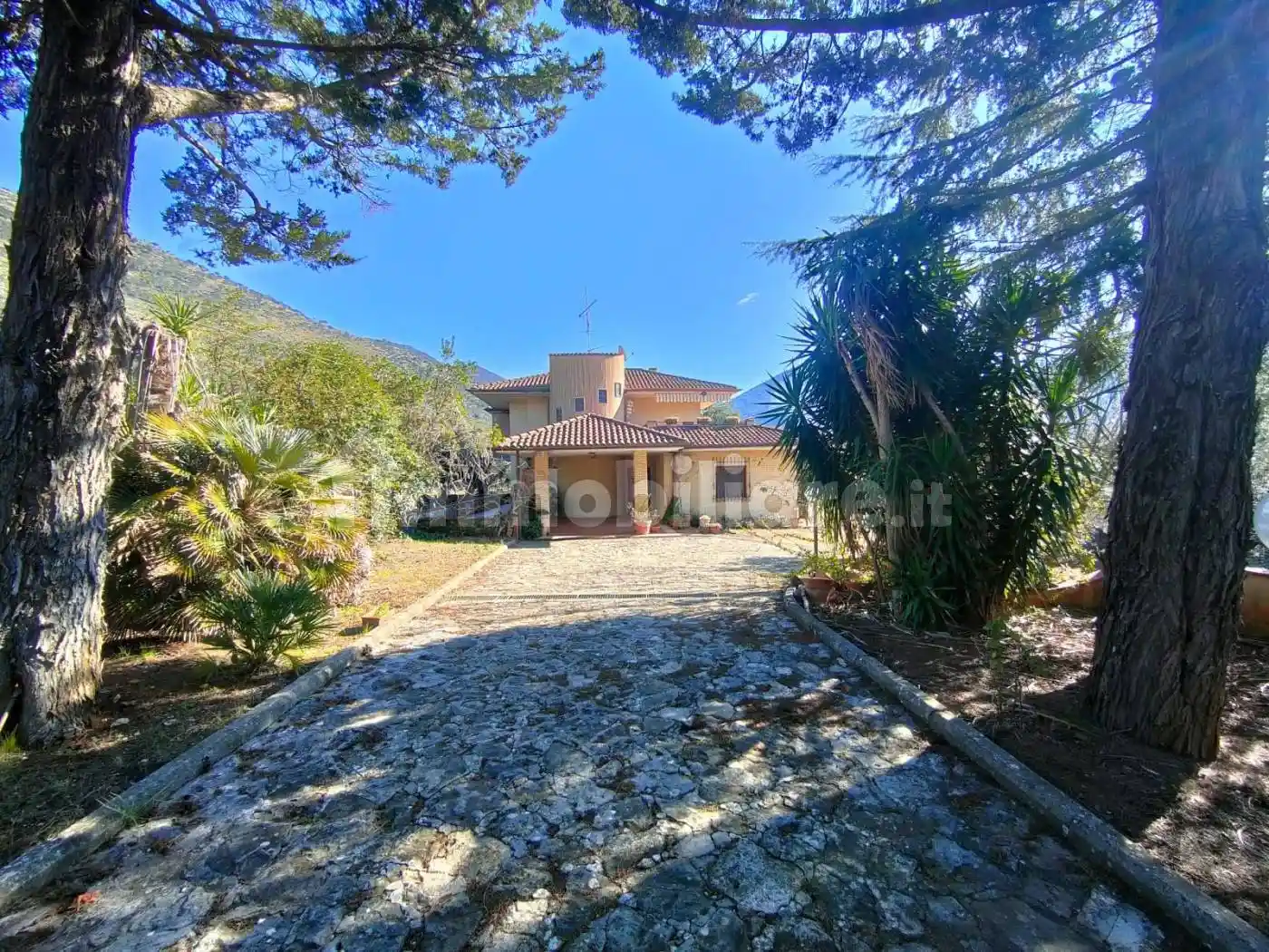 Villa in vendita a Sonnino