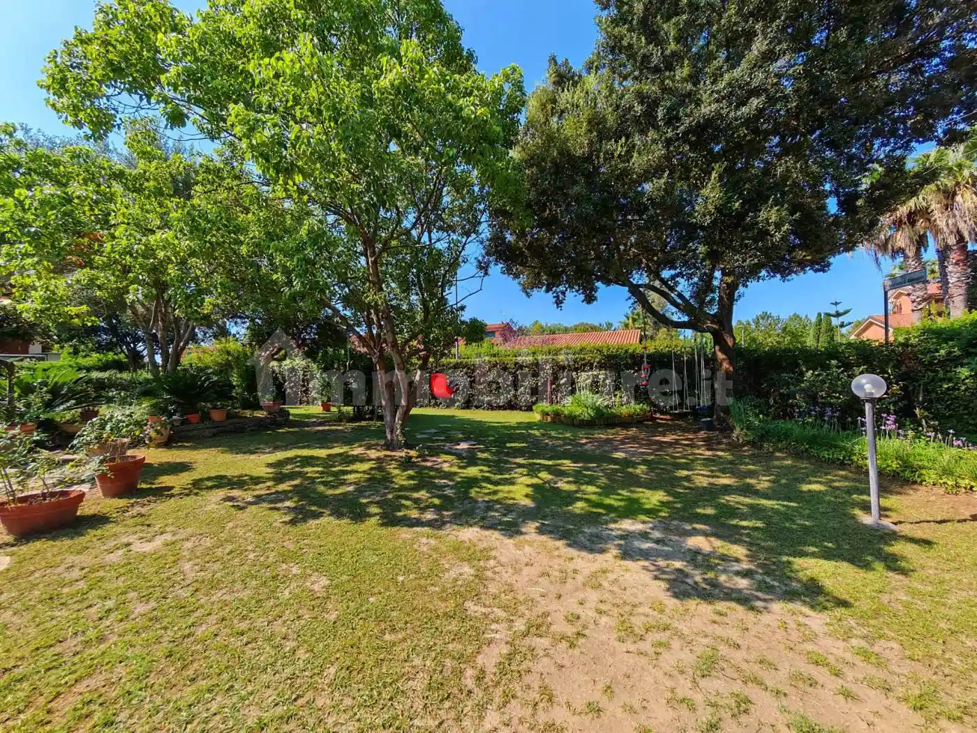 Villa unifamiliare via Antifonte di Ramnunte, Casal Palocco, Roma - foto 5