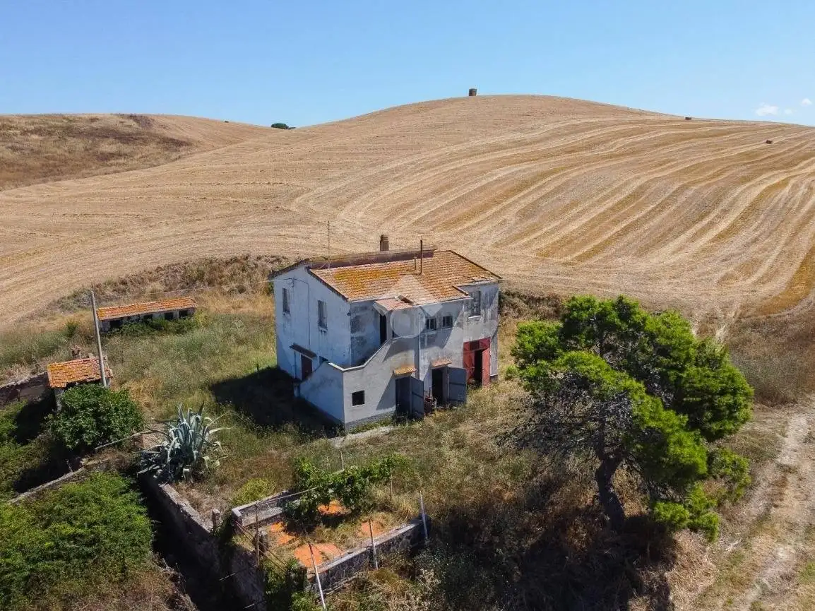 Casa indipendente in vendita a Tarquinia