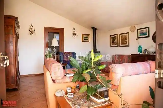 Appartamento in vendita a Cecina