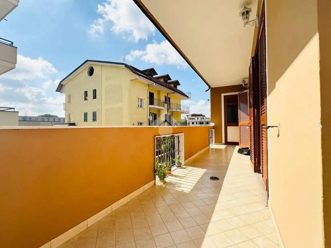 Palazzo - Edificio in vendita a Villaricca