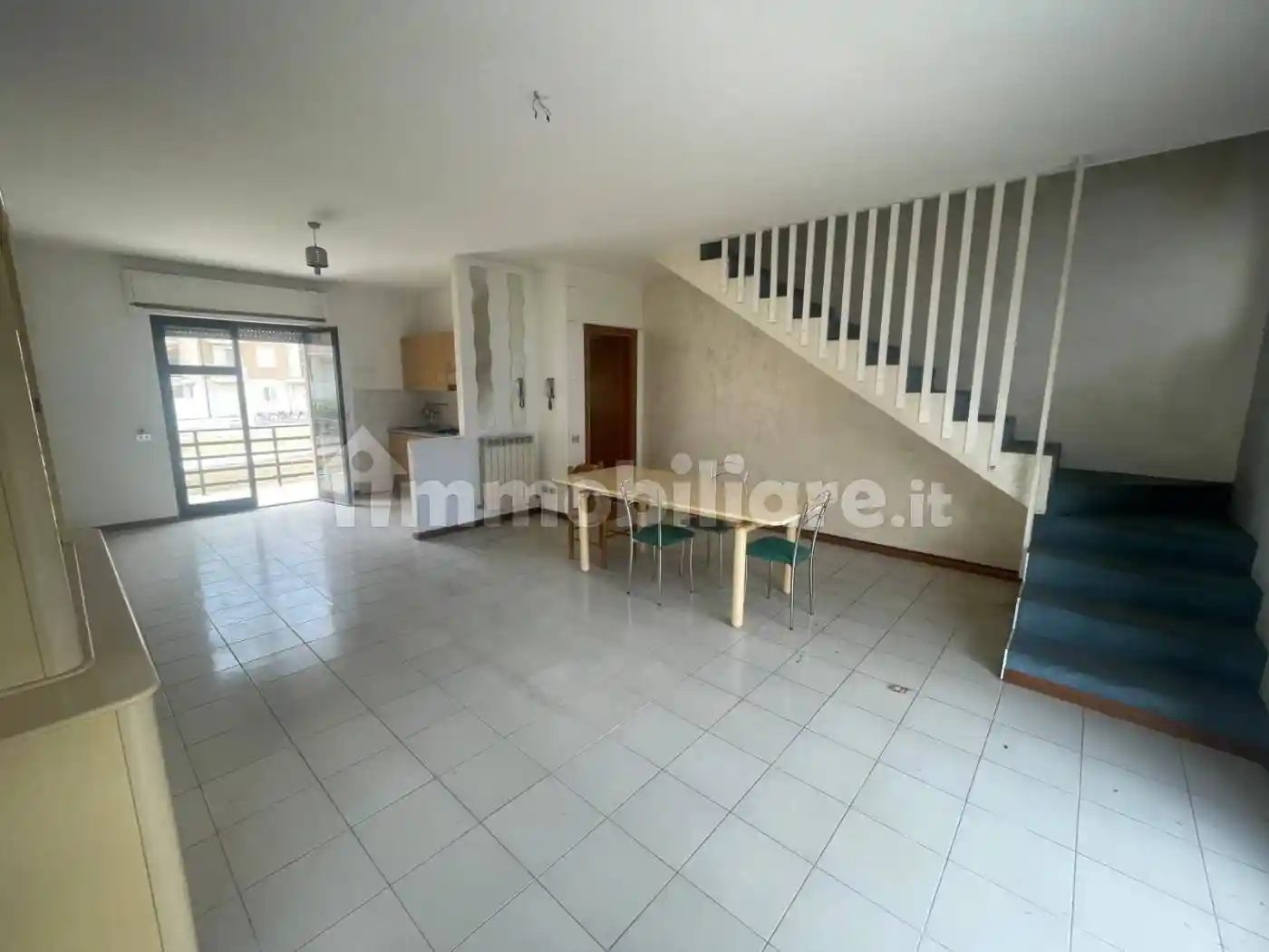 Trilocale via Gorizia 51, Centro, Alba Adriatica - foto 4