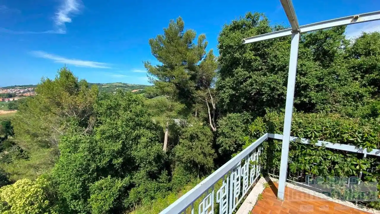 Villa unifamiliare, buono stato, 657 m², Ledimar - Baratoff, Pesaro - foto 5