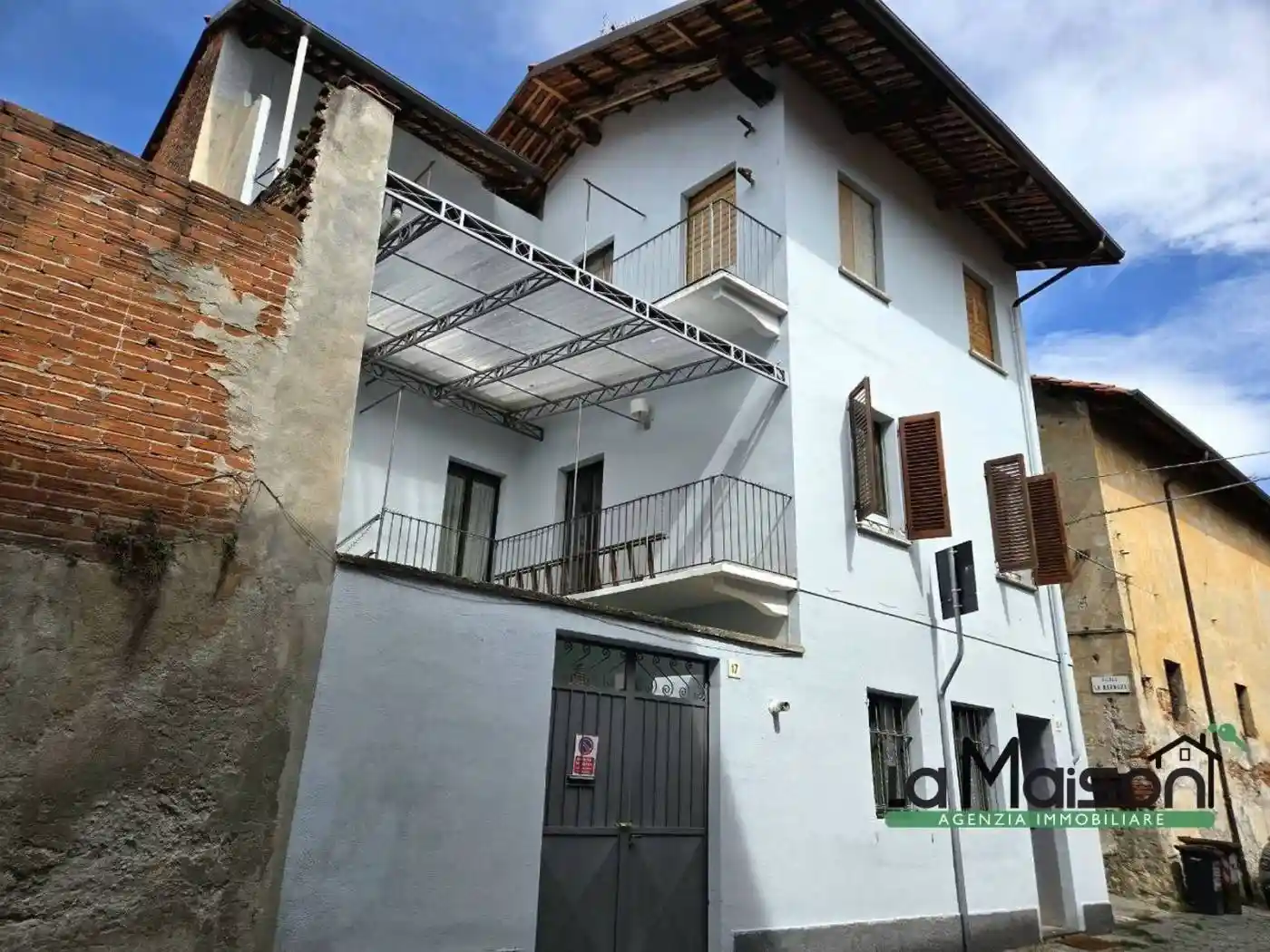 Casa indipendente in vendita a Strambino