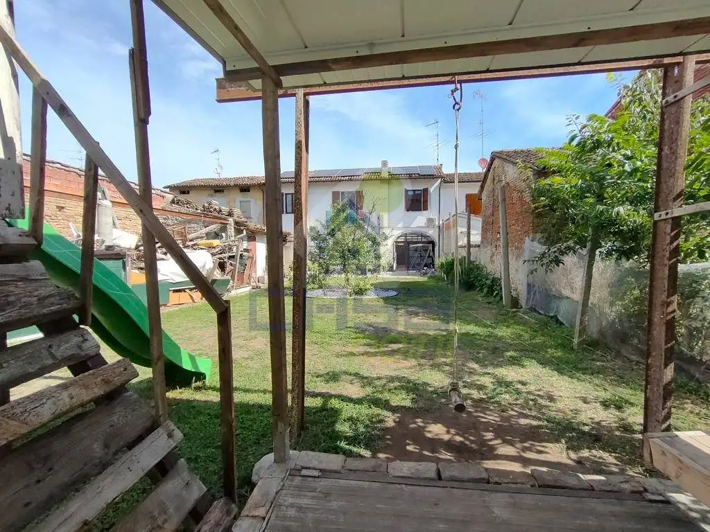 Terratetto unifamiliare piazza Gramsci cm, Centro, Canneto sull'Oglio - foto 3