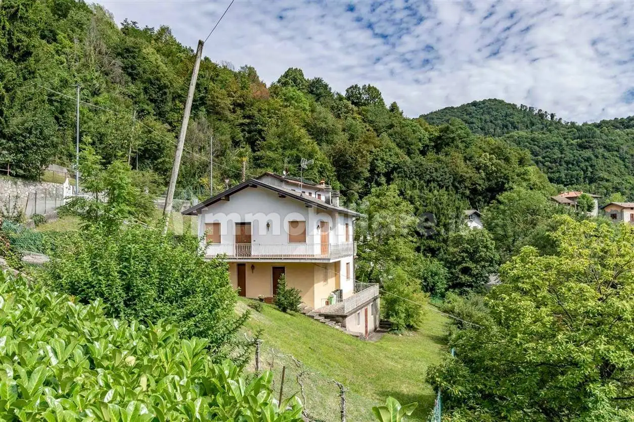 Villa unifamiliare via Milano, Berbenno - foto 4