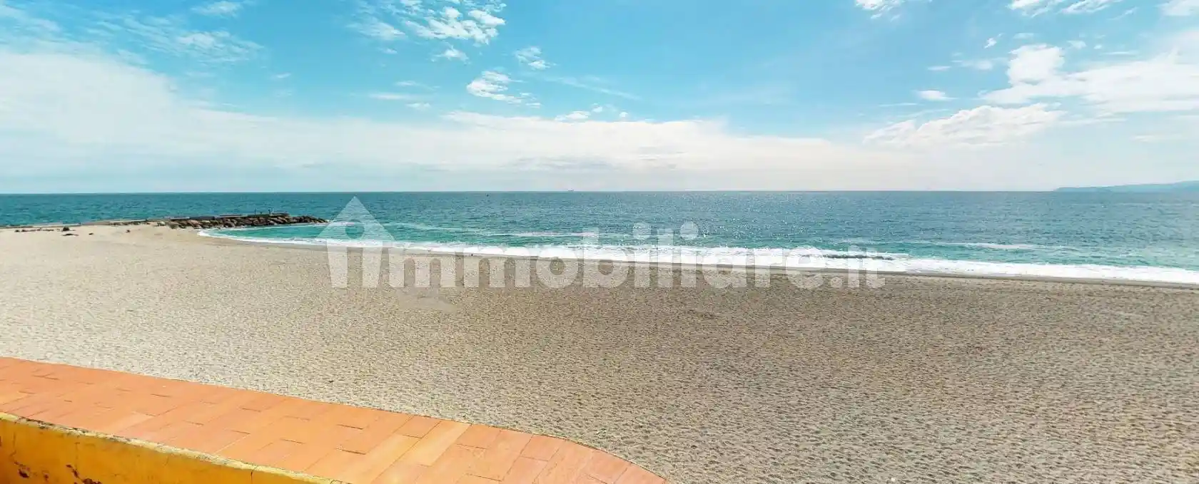 Casa indipendente in vendita a Finale Ligure