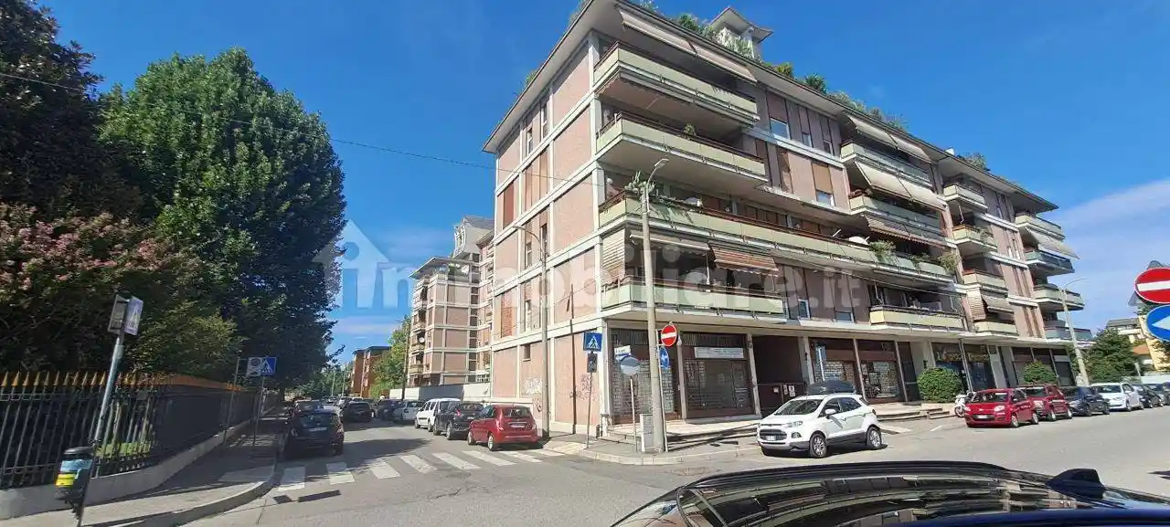 Appartamento in vendita a Monza