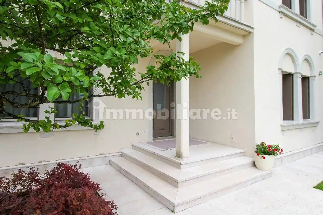 Villa in vendita a Conegliano