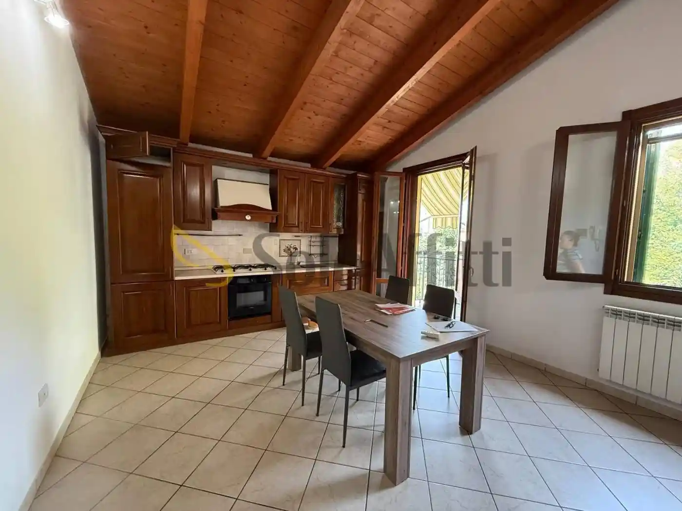 Appartamento in affitto a Modena