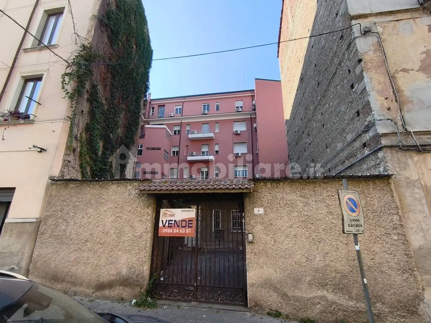 Casa indipendente in vendita a Cosenza