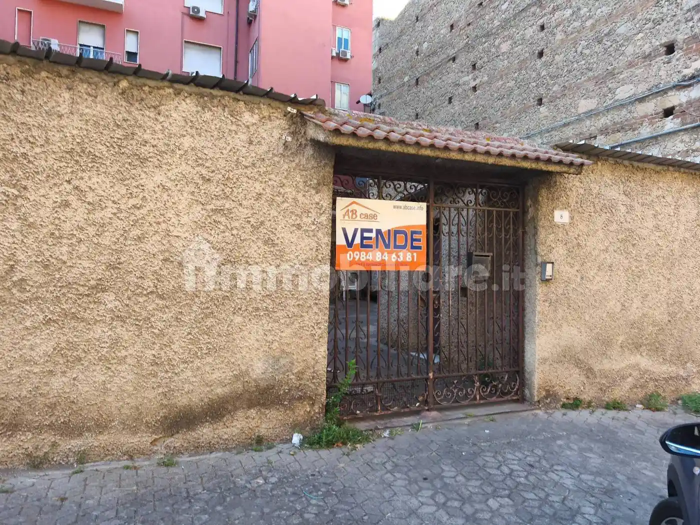 Terratetto unifamiliare via Doberdò del Lago 8, Centro, Cosenza - foto 2