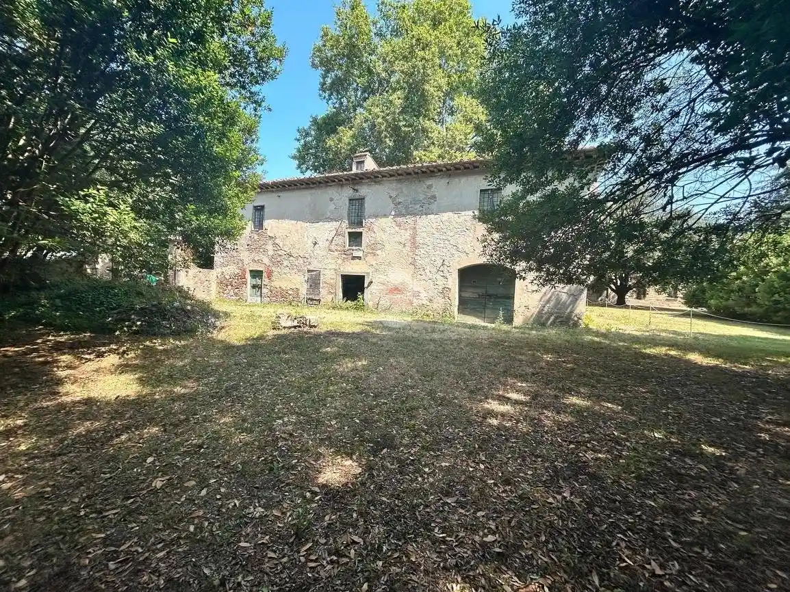 Villa in vendita a Cascina