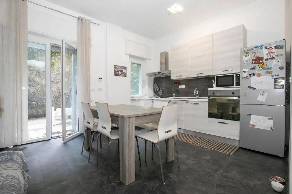 Appartamento in vendita a Genova