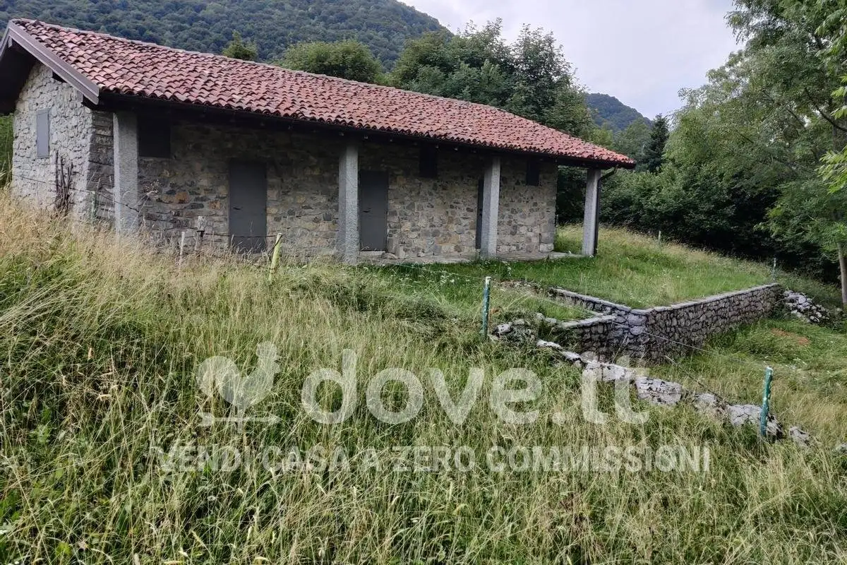 Rustico - Casale in vendita a Vedeseta