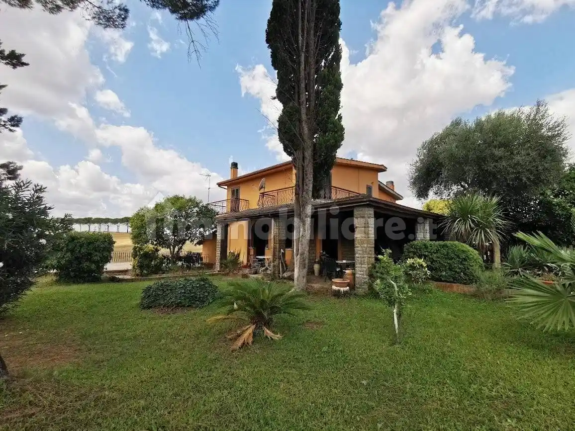 Villa in vendita a Roma