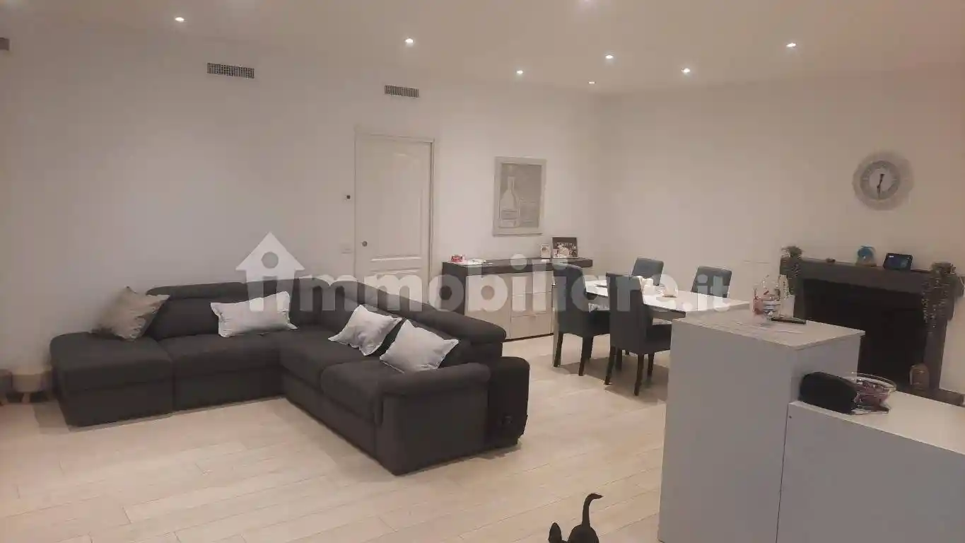 Villa unifamiliare Strada Cangiano 8, Fesca, Bari - foto 3