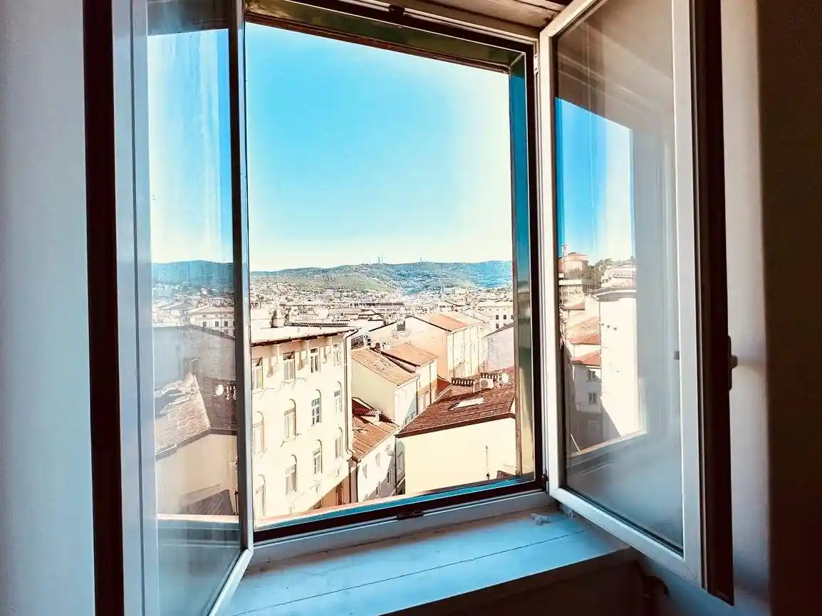 Appartamento in vendita a Trieste