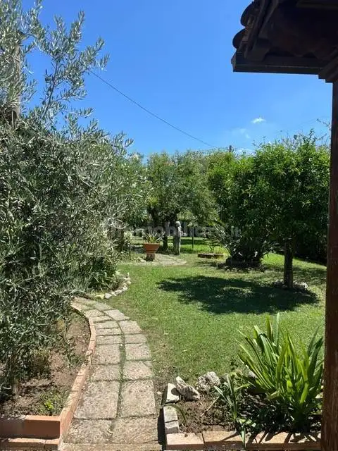 Villa bifamiliare via Fabrizio Maffi 2, Quadrivio, Campagna - foto 3