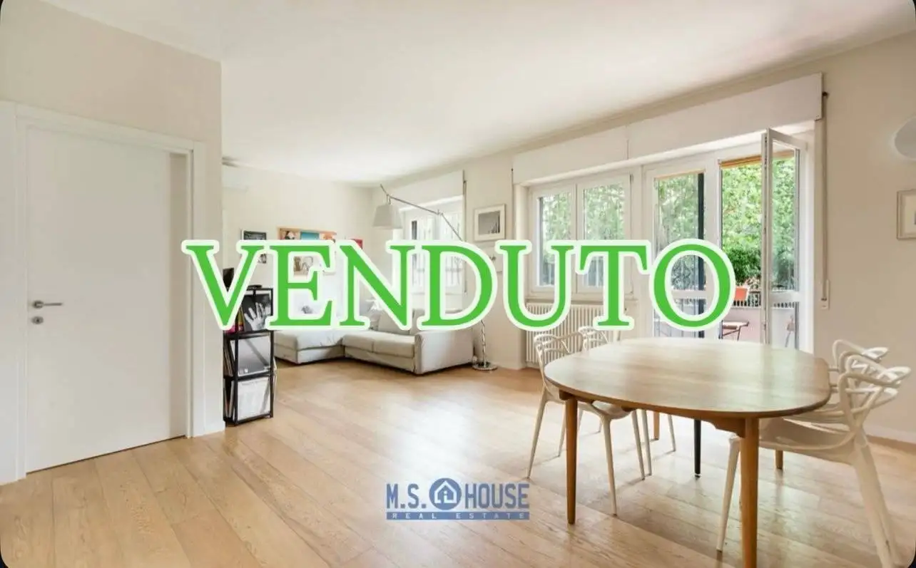 Appartamento in vendita a Milan